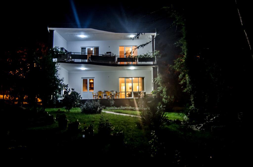 Neli & Zaal Guest House تأيلافي المظهر الخارجي الصورة